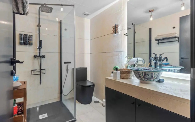 Al Fattah Luxury