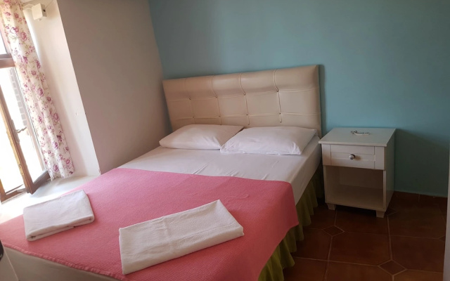 Assos Dr No Pansiyon