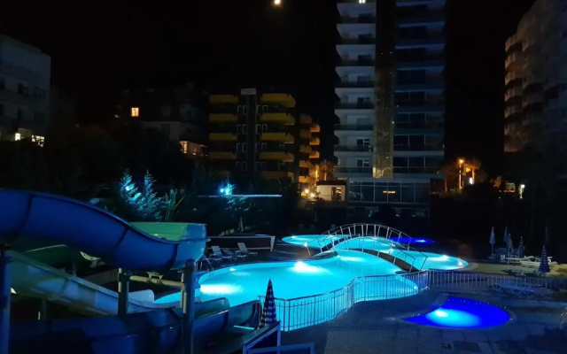 Empire Residence Alanya/Mahmutlar 50m от моря