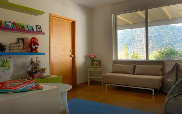 Luxury Estate in Santiago's Best Area