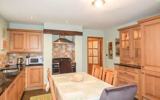 Willow Cottage