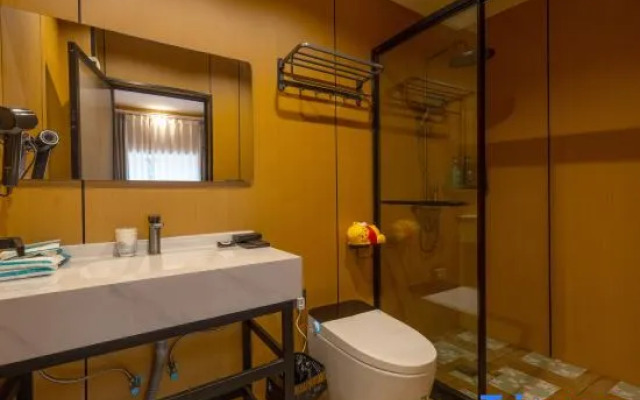 Cloud Top Carefree Homestay