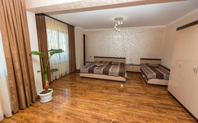 Hotel Kristal