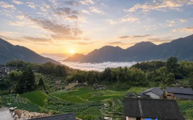 Yunhe Homestay Yunshanshe Homestay (Yunhe Terrace Scenic Area)