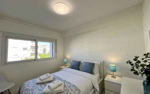 Tavira Central by Homing