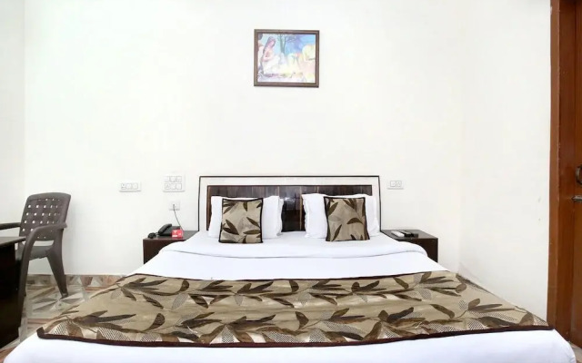 OYO 6939 Hotel Aashiana