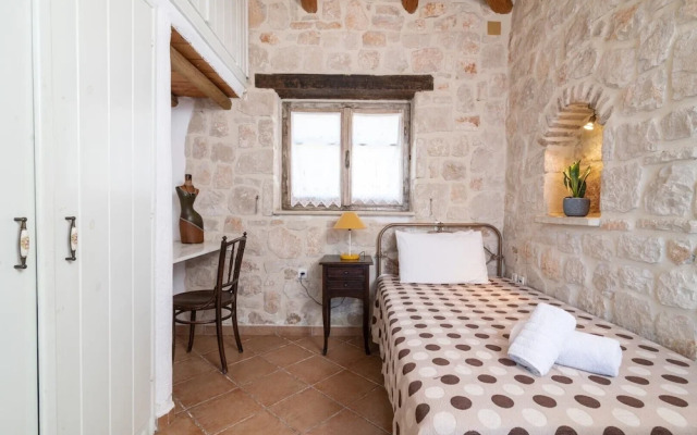 Strofilia Authentic Villas