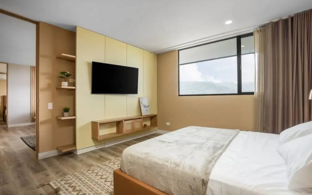 Go Living Suites - 601
