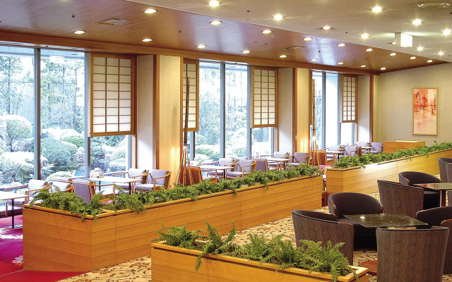 The Crown Palais Kochi