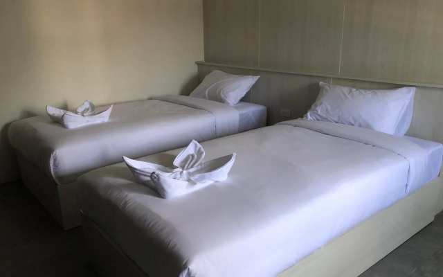 F Plus F Hostel