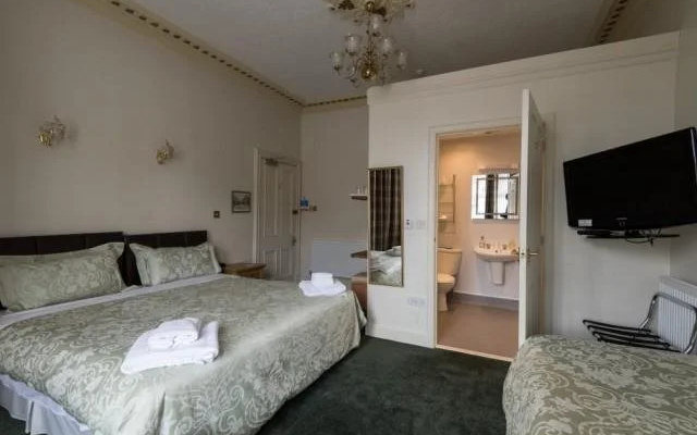 Dunallan Guest House