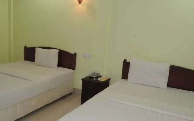 Night Inn Hotel