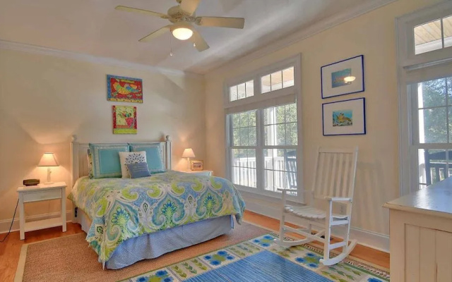 Beach Retreat by Peace Vacations
