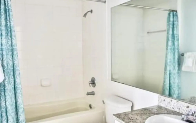 America Luxury Intracoastal Apartments