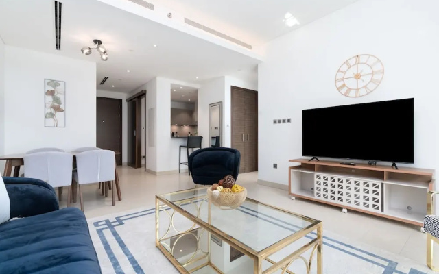 SuperHost - Spacious Apartment With Balcony In Sobha Hartland