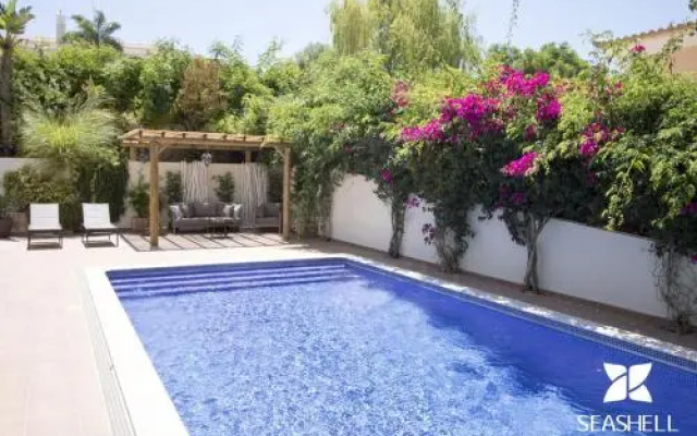 Villa Esmeralda