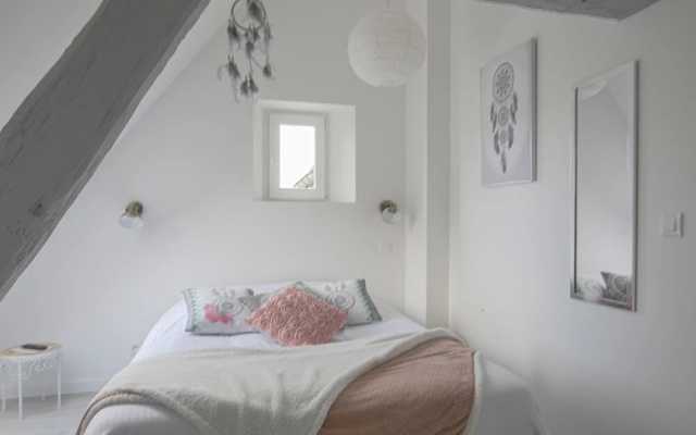 Large and Beautiful Apartment in the Heart of Bayeux
