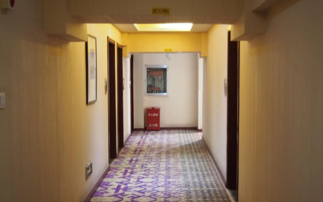 Pai Hotel Lanzhou West High-speed Railway Station