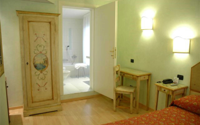 Hotel Ariston