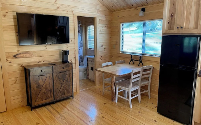 Cobb Creek Cabins