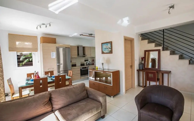 Luxury 2 Bedroom Villa With Private Pool, Paralimni Villa 1240