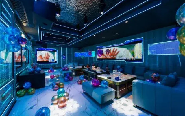 Xiangjiang Hotel Shishi