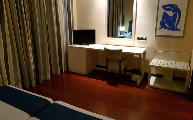 Hotel Puerta de Alcalá