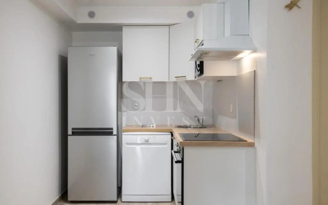 Cosy apartment for 6 persons near tramway in Nice