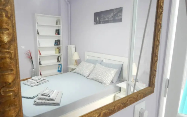2 Bed Flat - Sleeps 4 - Pets - Parking - Wifi