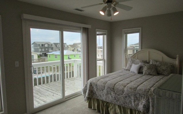 Sea Daze West Duplex - 3 Br Home