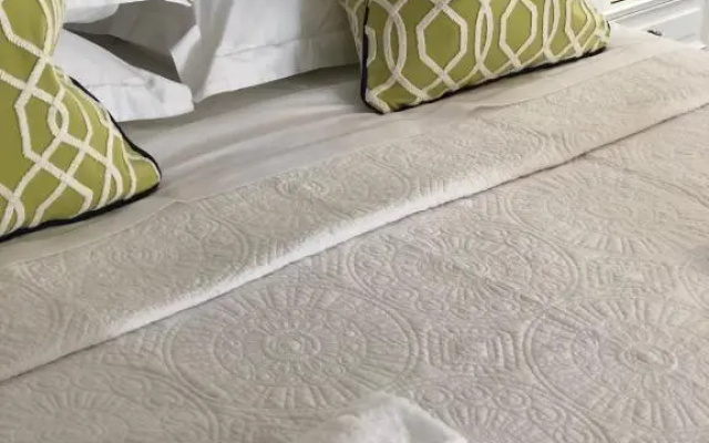 Theotoki Liston Suite