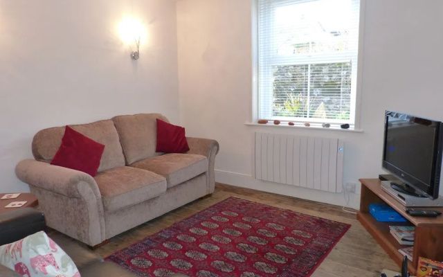 2 Farm Cottages