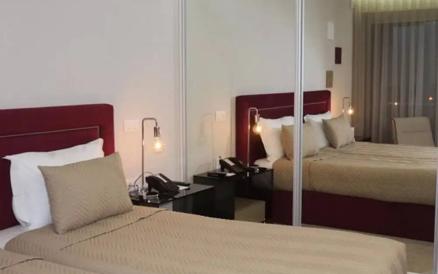 Fh Hotel