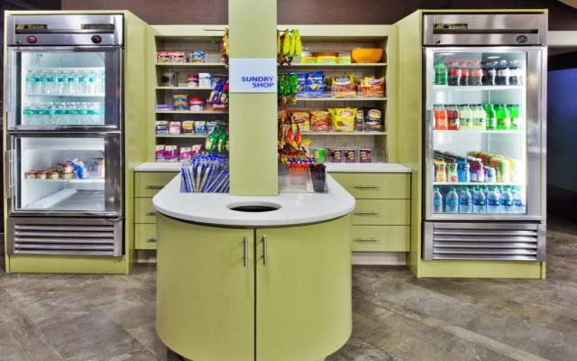 Holiday Inn Express Atlanta Galleria - Ballpark Area by IHG