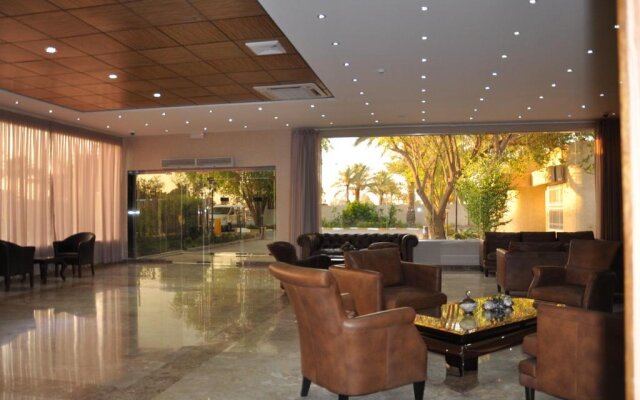 Palm Hotel in Baghdad, Iraq from 147$, photos, reviews - zenhotels.com