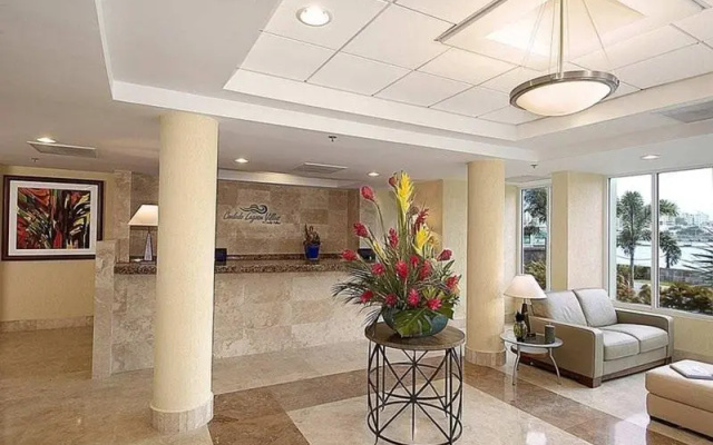 Condado Lagoon Villas 1