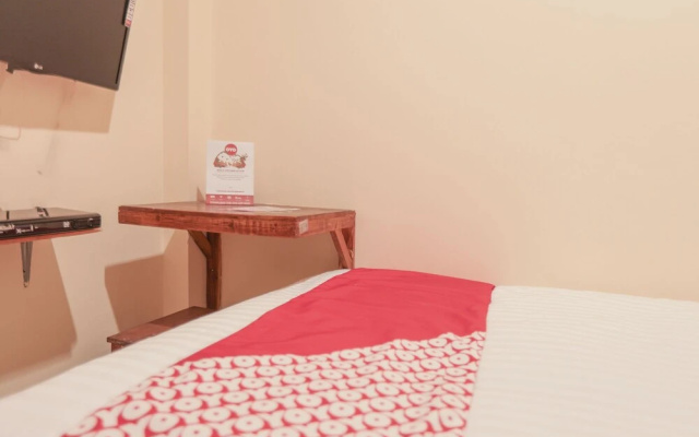 OYO 151 Cherish Residence