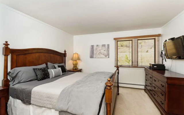 Woodbridge Condos by iTrip Aspen Snowmass