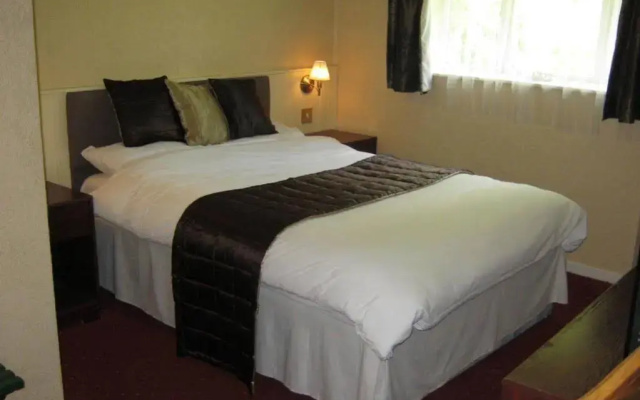 Red Lion Hotel