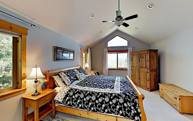 14550 Truckee - 4 Br Home