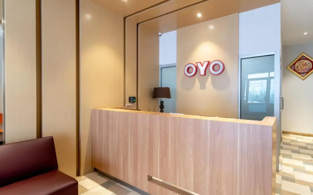 Hotel O Festive Inn