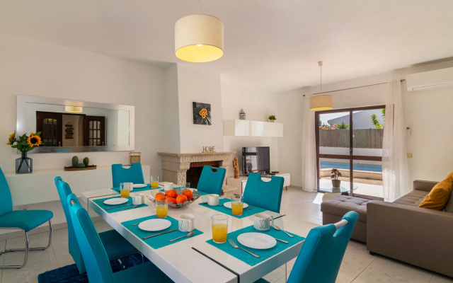 Casa Galé 600m from the beach