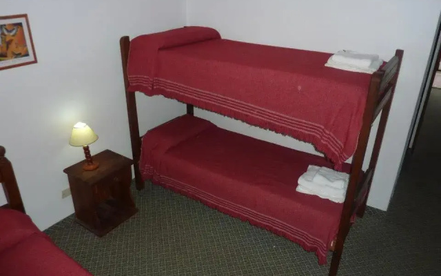 Hotel Dos Reyes