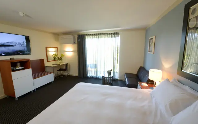 Sullivans Hotel