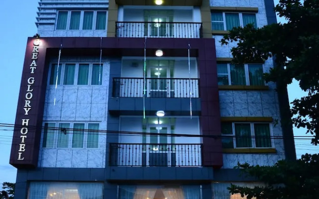 Great Glory Hotel