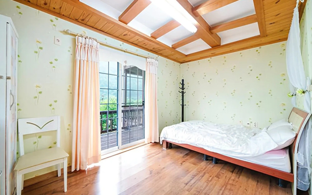 Danyang Riverside Morning Pension