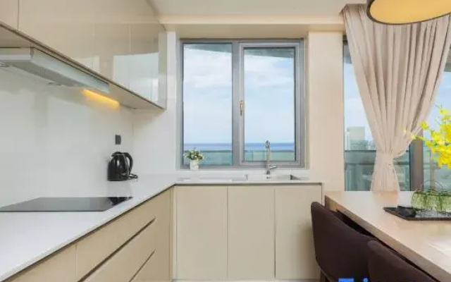 Yuebai Seaview Holiday Beauty