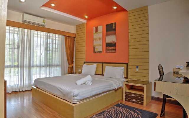 Отель Whispering Palms Suite комната для гостей