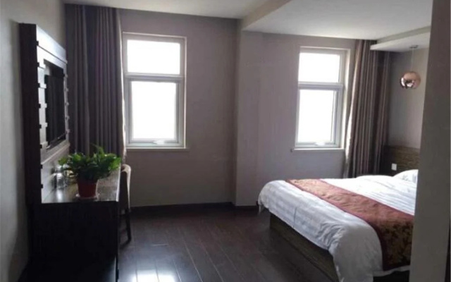 City Garden Hotel