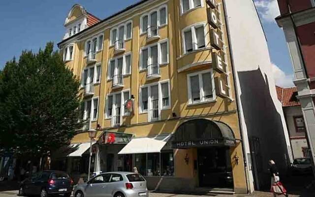 Hotel Union вид на фасад